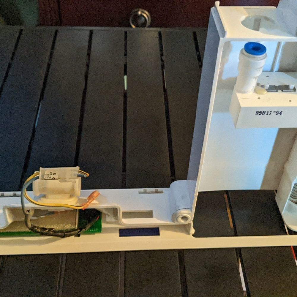 Refrigerator  Parts , Control Box Front, Refrigerator Control, Control Membrane - Picture 5 of 7